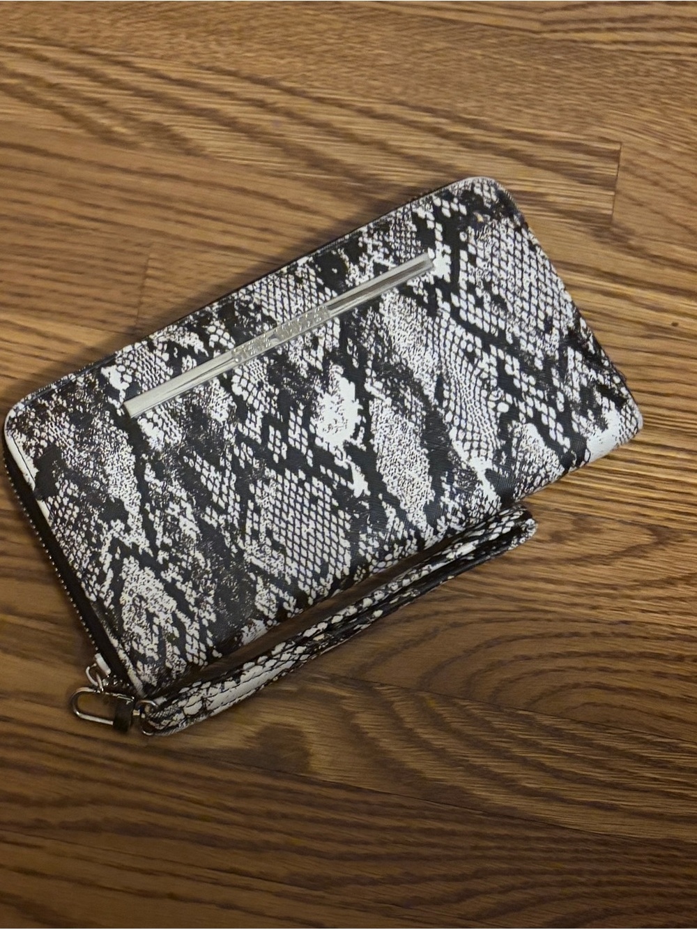 Steve Madden Black & White Snake-Print Zip Wristlet Wallet
